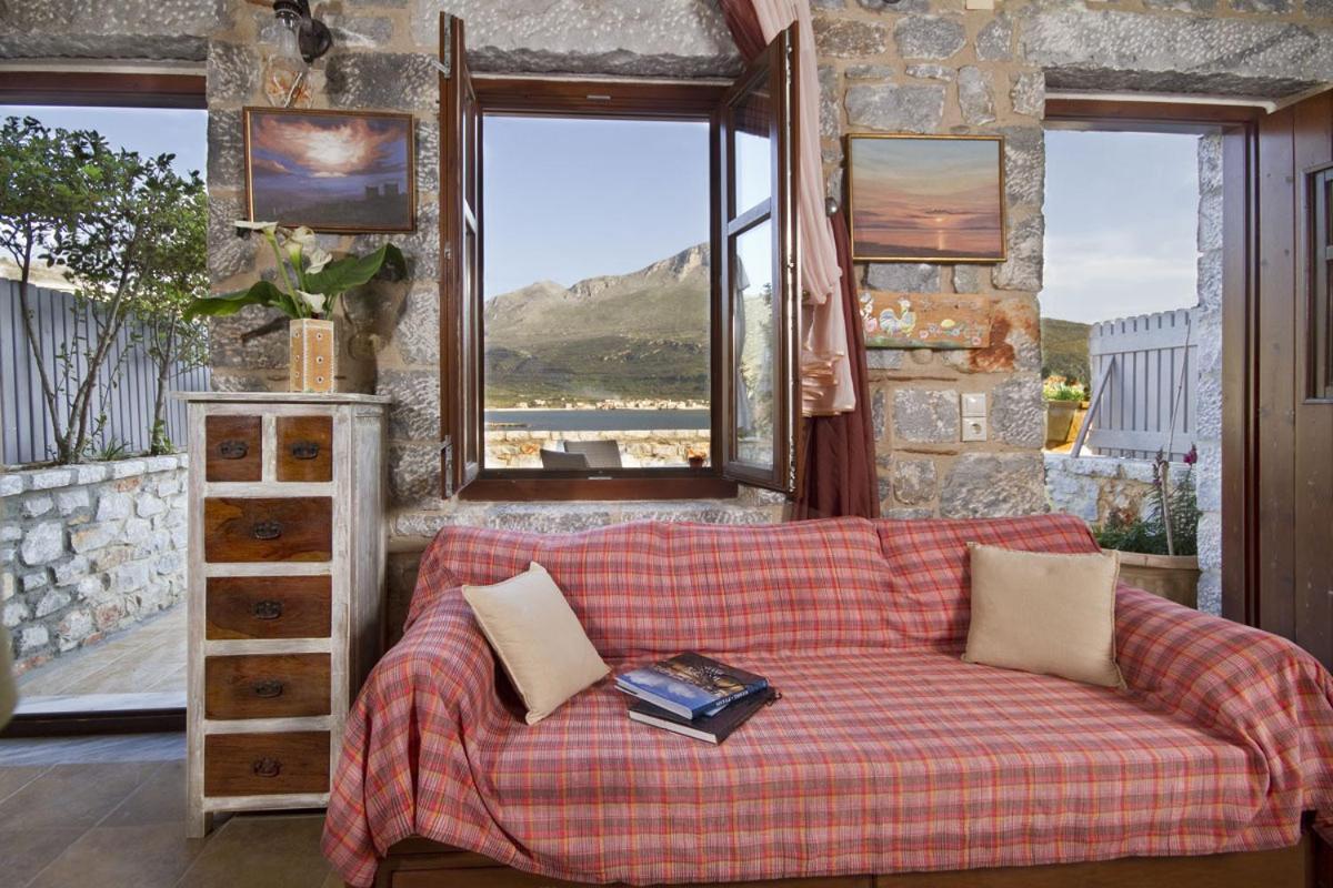 Elixirion Guest house 2*